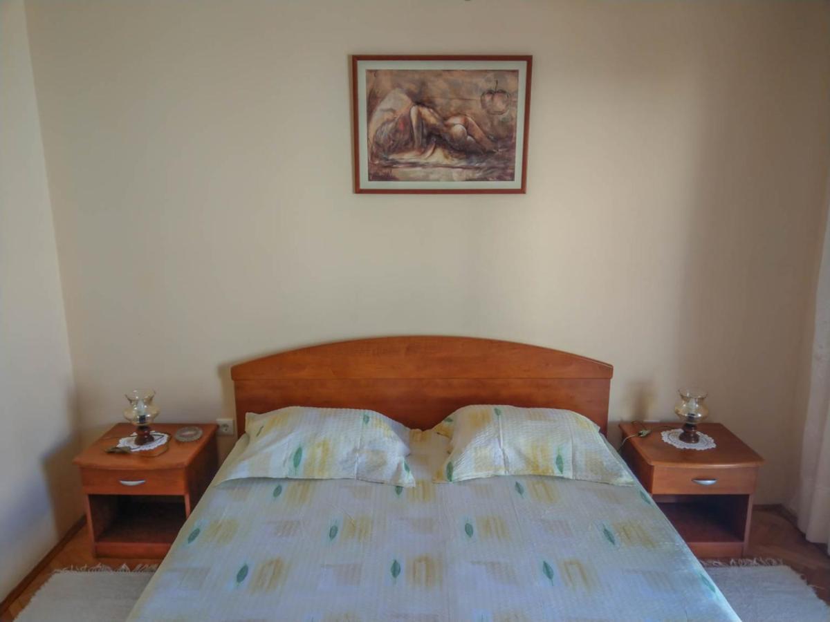 פודגורה Apartman Riva K מראה חיצוני תמונה
